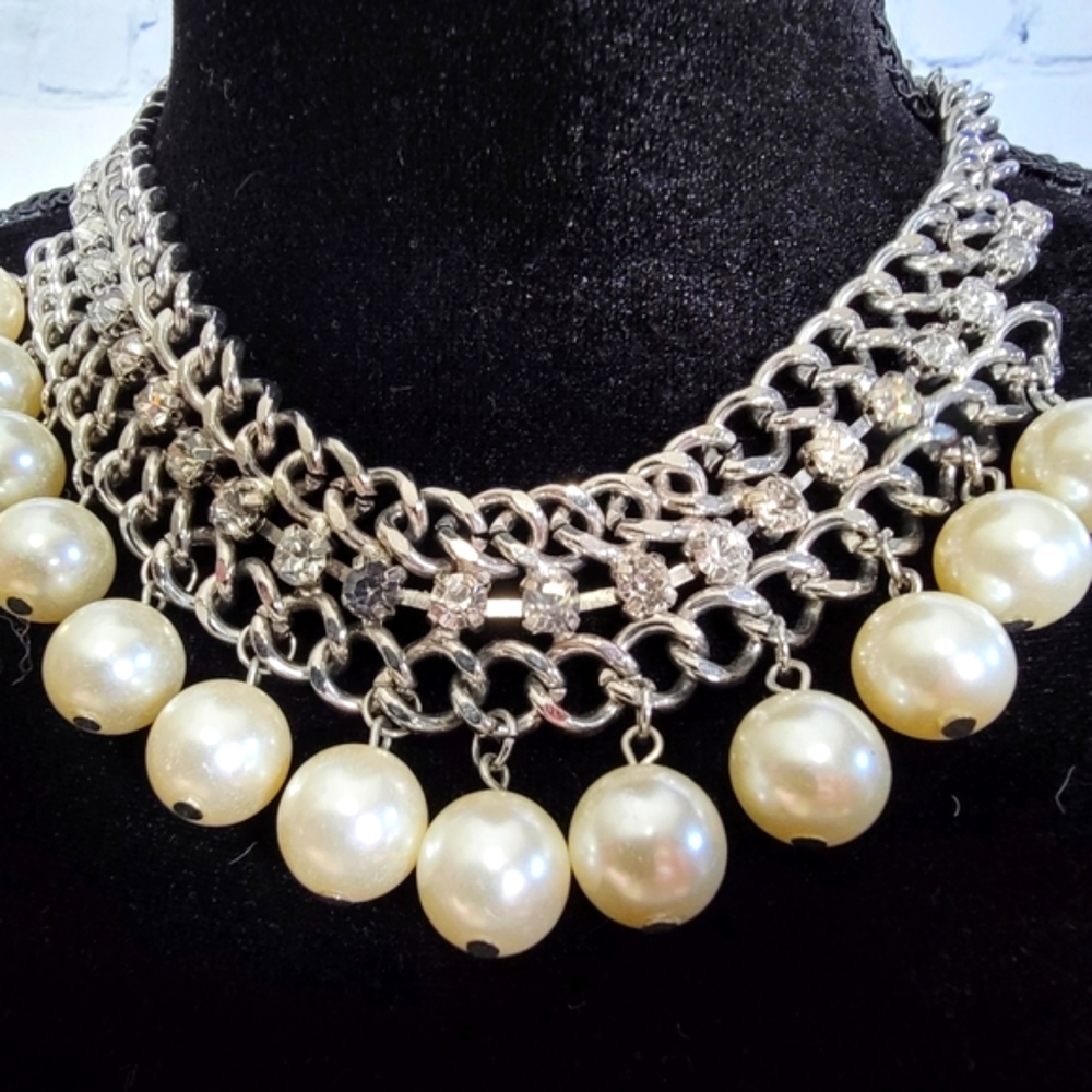 🔥Premier Design Faux Pearl & Diamond Necklace